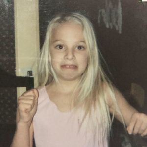 Meet your Posher, Vanessa